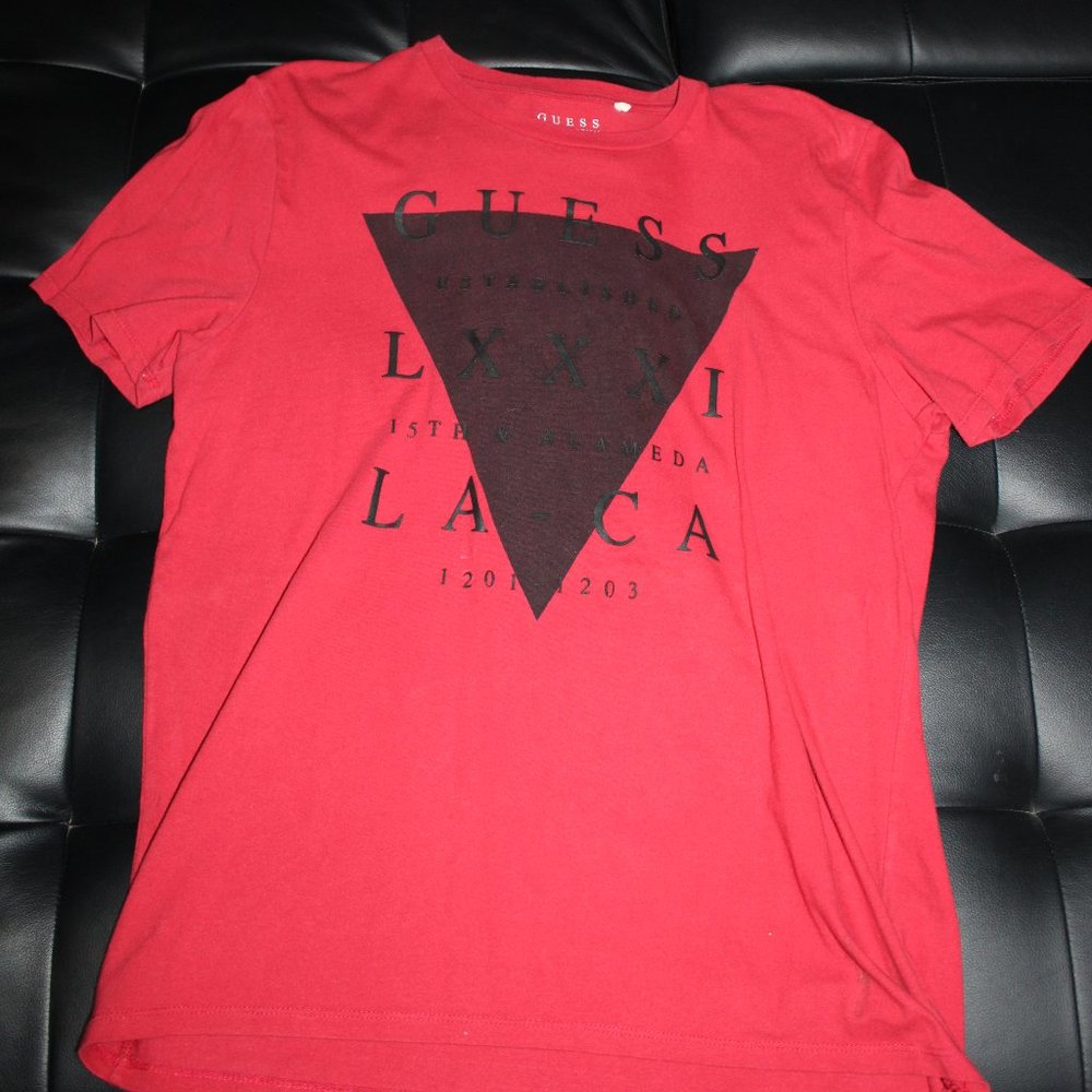 Guess Tee